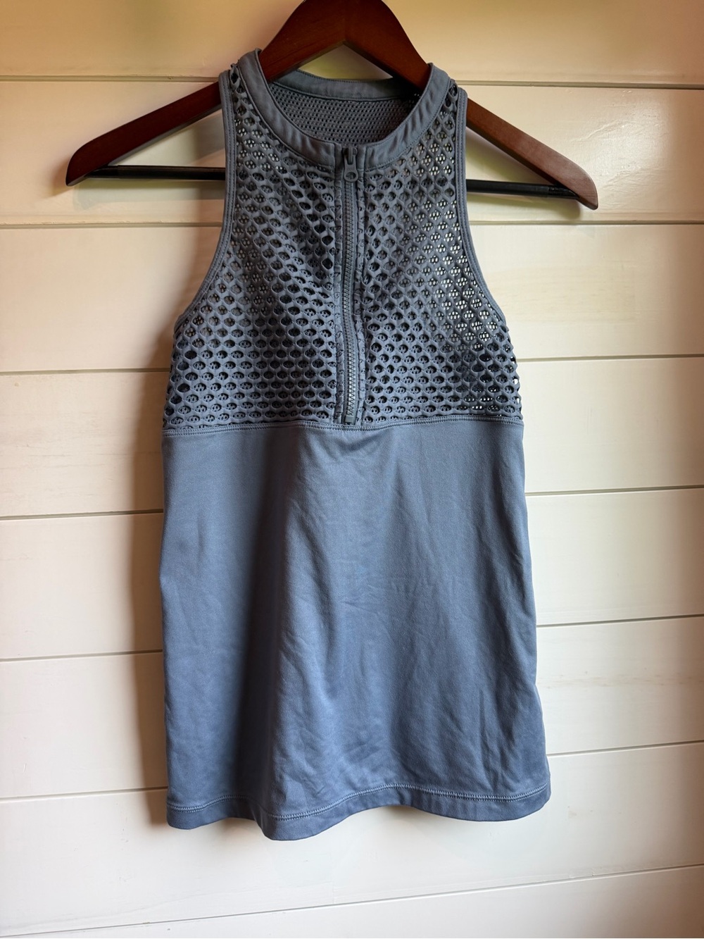 Lorna Jane workout top